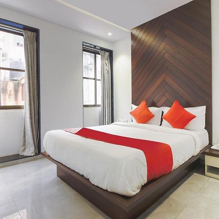 Hotel Flora Suites Bombay Eksteriør billede