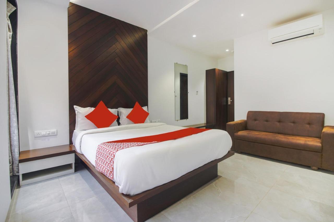 Hotel Flora Suites Bombay Eksteriør billede