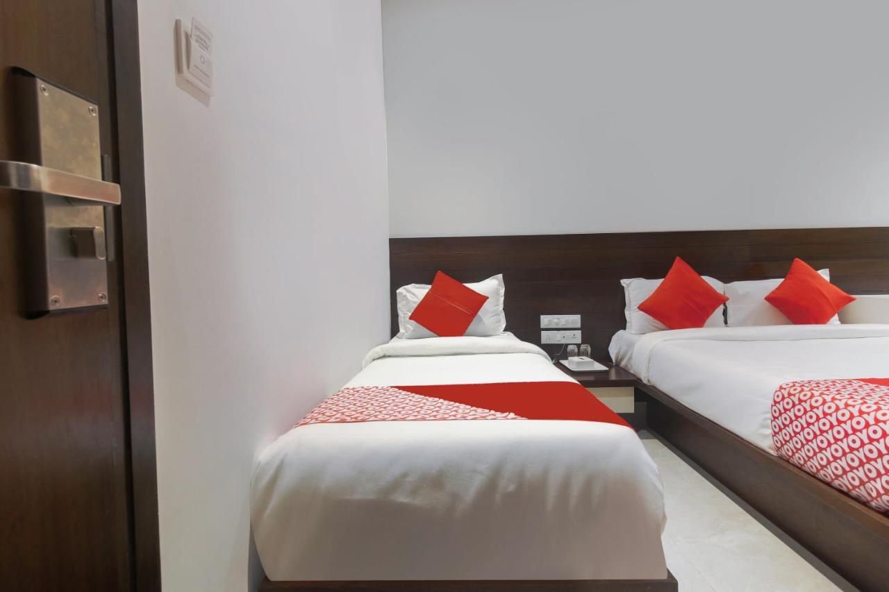 Hotel Flora Suites Bombay Eksteriør billede