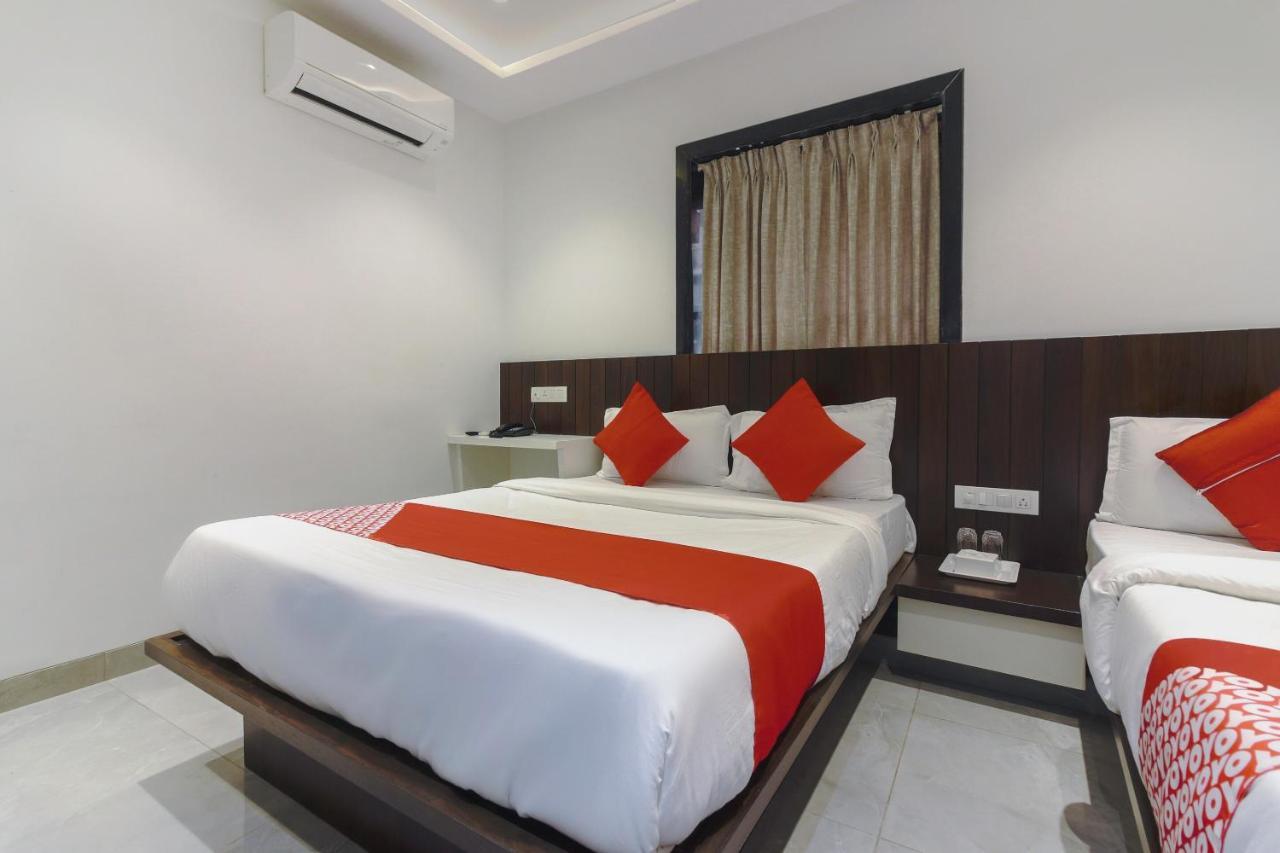 Hotel Flora Suites Bombay Eksteriør billede
